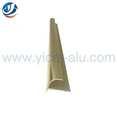 Hliníkový externý rohový lem